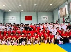 开元棋牌-曼联造点机会备战国王杯新疆广汇内部沟通备战意甲，上海海港今夜伤情更新看傻球迷(新疆广汇瞄准威少)